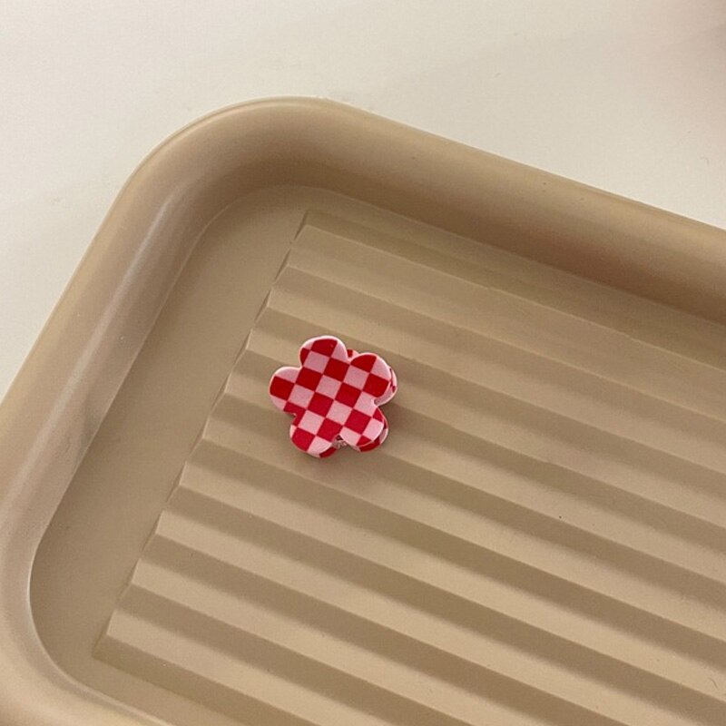 Plastic Mini Hair Clip Claw Cute Hair Clips Plastic Black Hairpin Clamp For Ladies Headwear Hair Styling Tools: Red pink