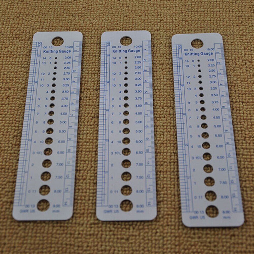 Plastic Knitting Size Gauge 2mm -10mm Ruler Weaving Tools DIY