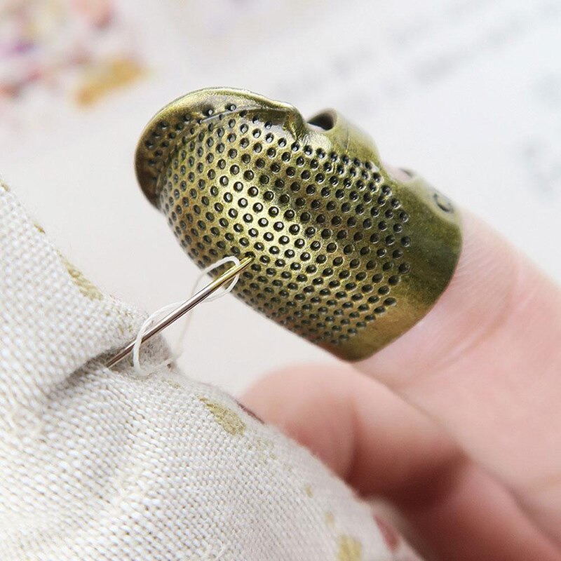 2 Sizes Finger Protector Thimble Sewing Special Retro Thimble Home Craft DIY Thimble Sewing Tools Accessories 1 Pcs