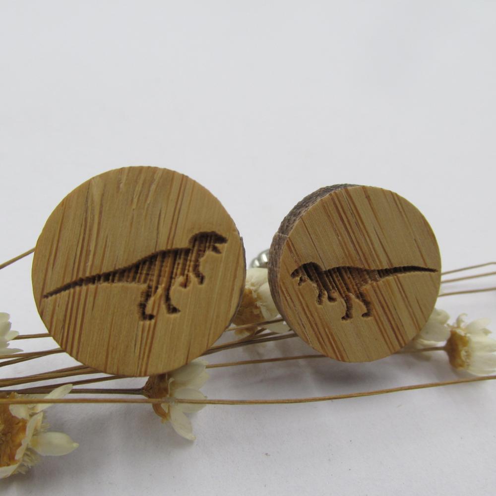 Moda Abotoaduras Para Os Homens de Madeira Dinossauro Animal Cervos Lobo Bat Cuff Link Acessório Do Casamento