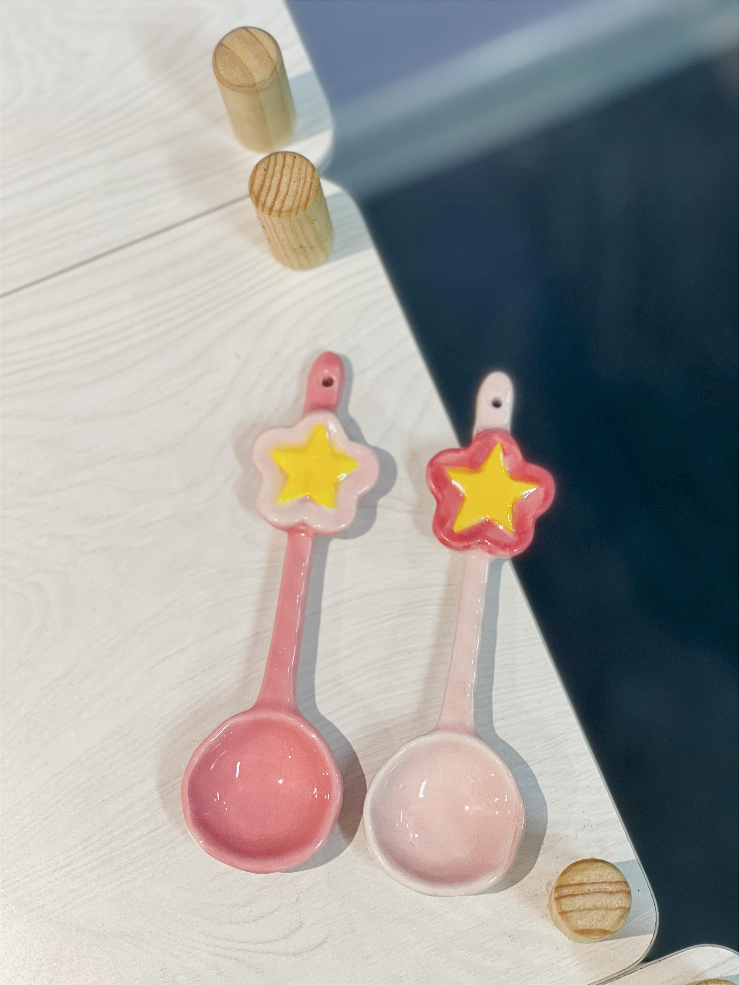 Tasse à thé en forme de fleur de tulipe en trois dimensions peinte à la main, bol à Dessert en forme de cœur pour fille mignonne, ornements de Style Ins