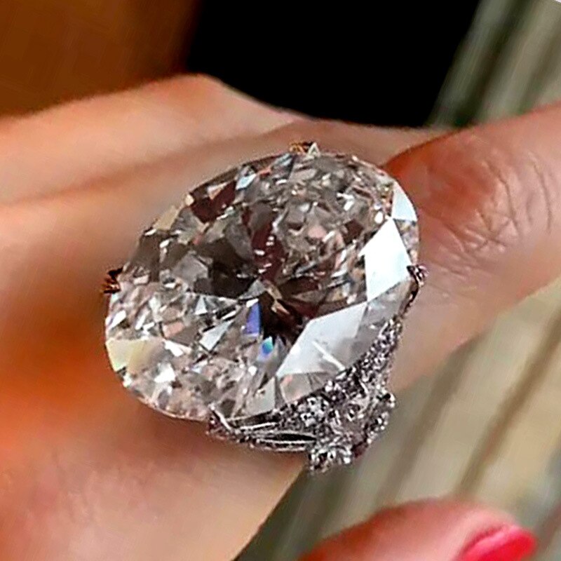 Luxe Vrouwelijke Grote Ovale Crystal Rhinestone Engagement Ring Leuke Zilveren Zilveren Zirkonia Steen Ring Vintage Trouwringen Voor Vrouwen