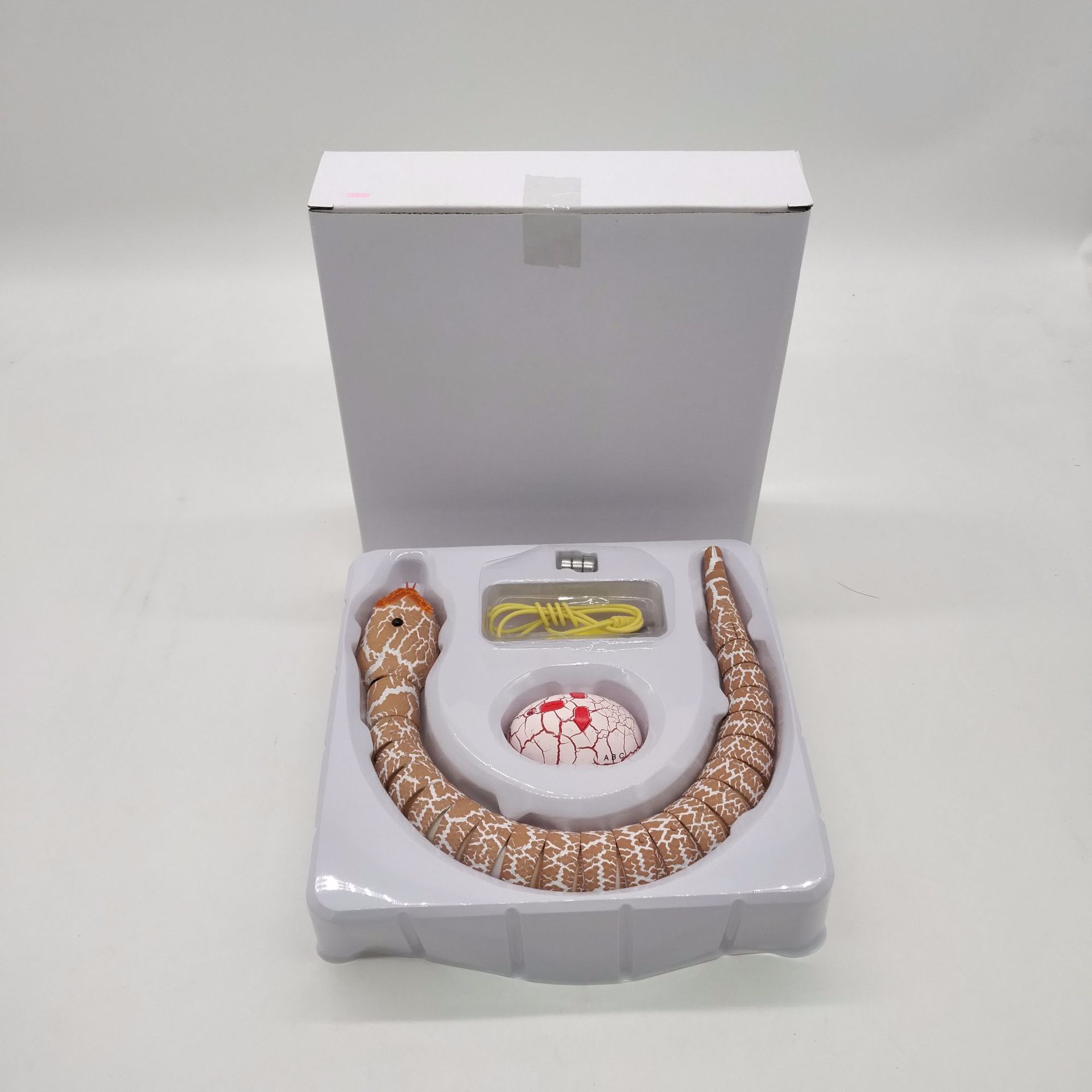 Grensoverschrijdend voor trucdier afstandsbediening slang vreemd speelgoed infrarood afstandsbediening speelgoed ratelslang model: Witte doos roze