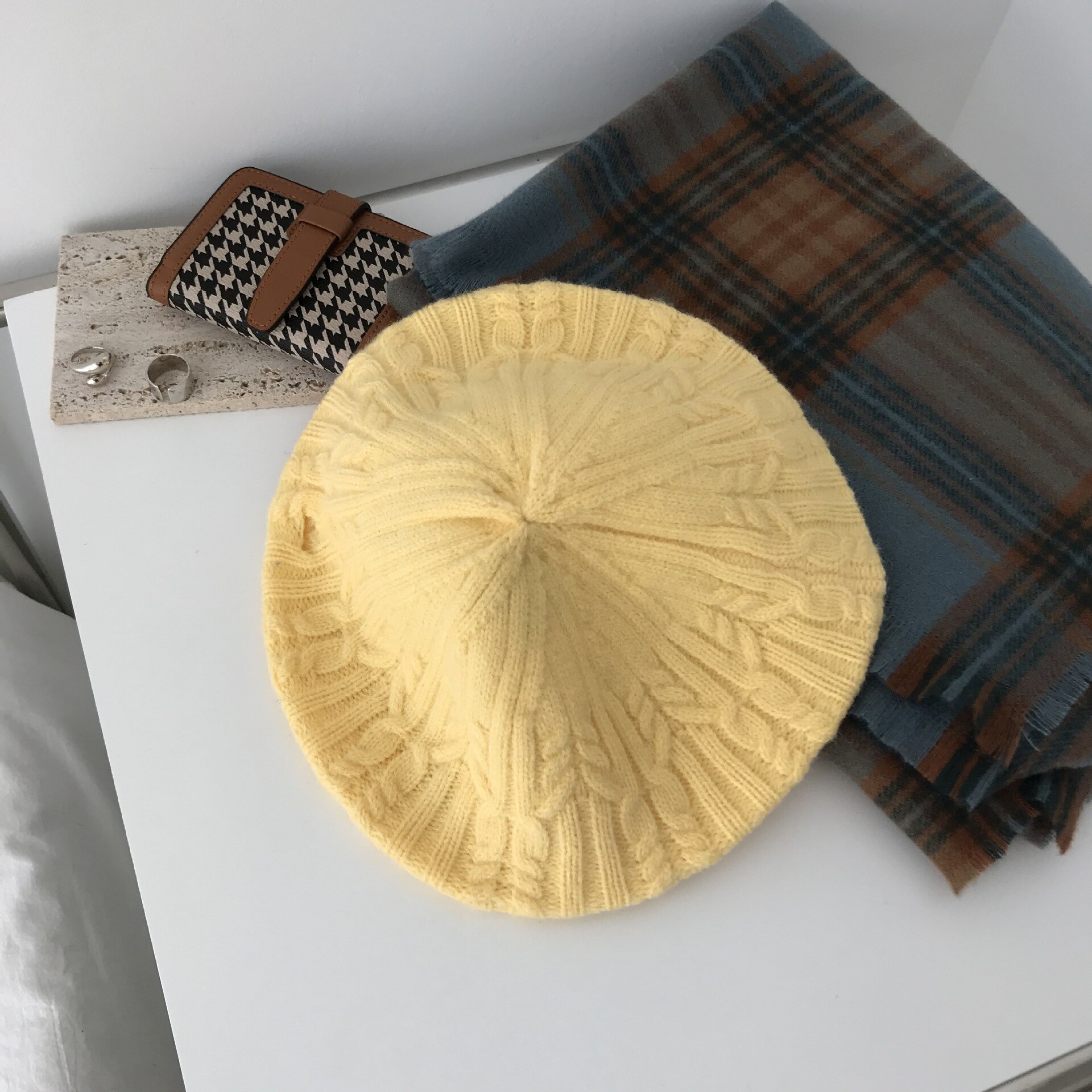 Autumn and Winter Red Beret Female Korean Version Ins Painter Hat Literary Retro Outdoor Warm Hat: yellow