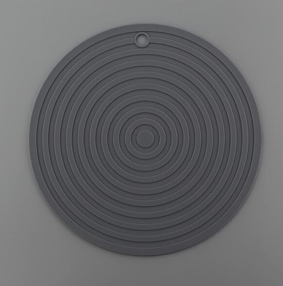24cm silikone grydelapper fortykket varmebestandig bordskånermåtte coaster bordpude dækkeserviet krukkeåbner cool værktøj overfladebeskyttere: Grå