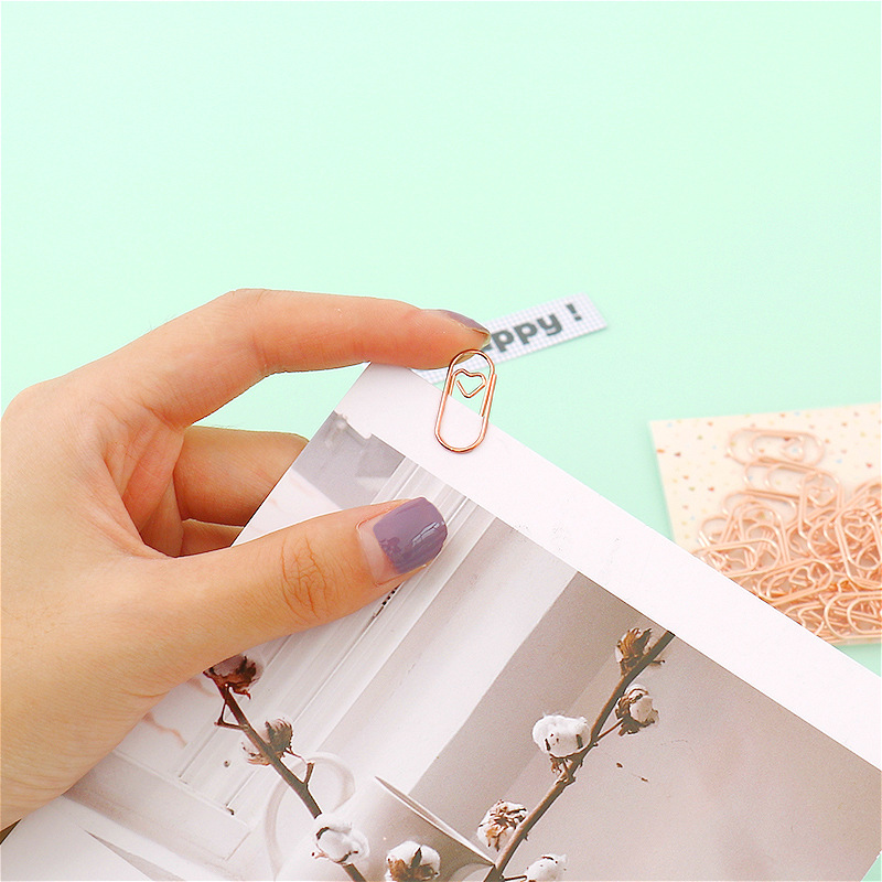 50pcs Kawaii Love Heart Paper Clips Tickets Photo Binder Clips Bookmarks Tiny Clips for Paper Korean Stationery Office Supplies
