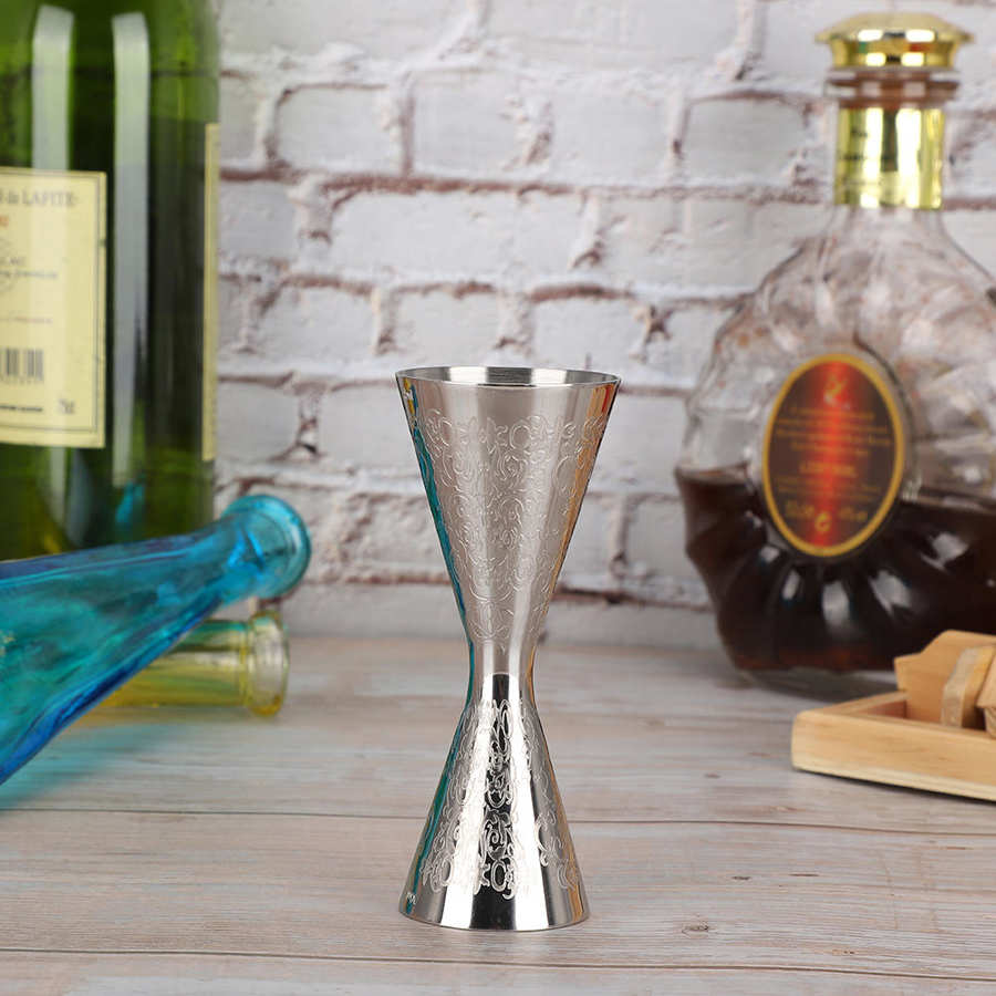 SchöNe Edelstahl Jigger mit Skala Trinken Wein Messbecher Cocktail Shaker Bar Messen Tasse Bar Zubehör 30ml 45ml