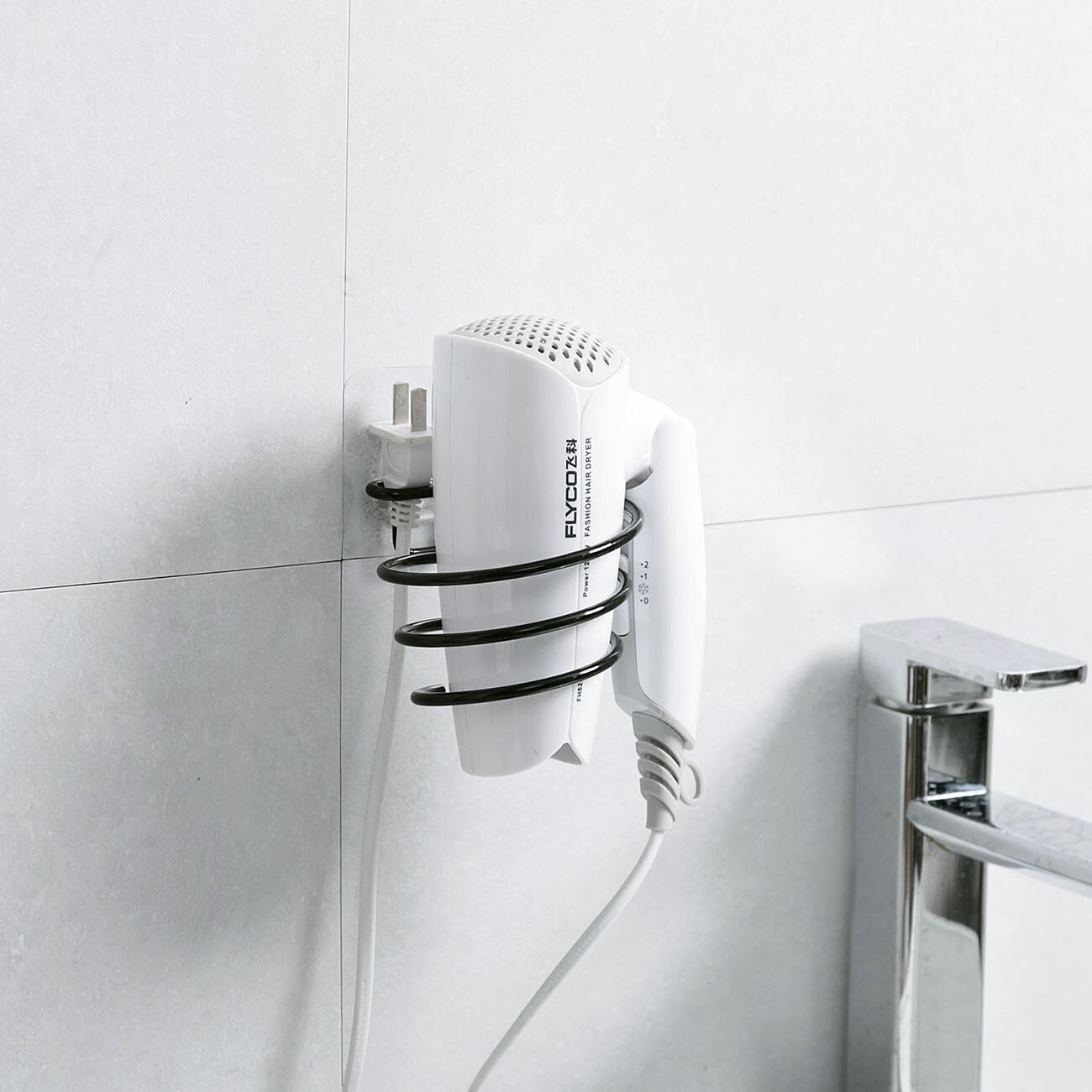 Żelazny uchwyt ścienny uchwyt robić suszarki robić włosów półka łazienkowa stojak na suszarkę robić włosów koszyk prysznicowy Organizer łazienkowy akcesoria
