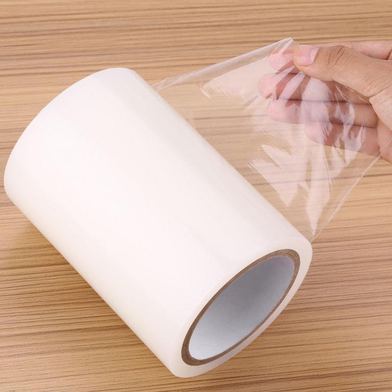 1 rulla vahvasti liimautuva kertakäyttökenkien muovikalvo automaattiseen kengänsuojusten annostelijaan