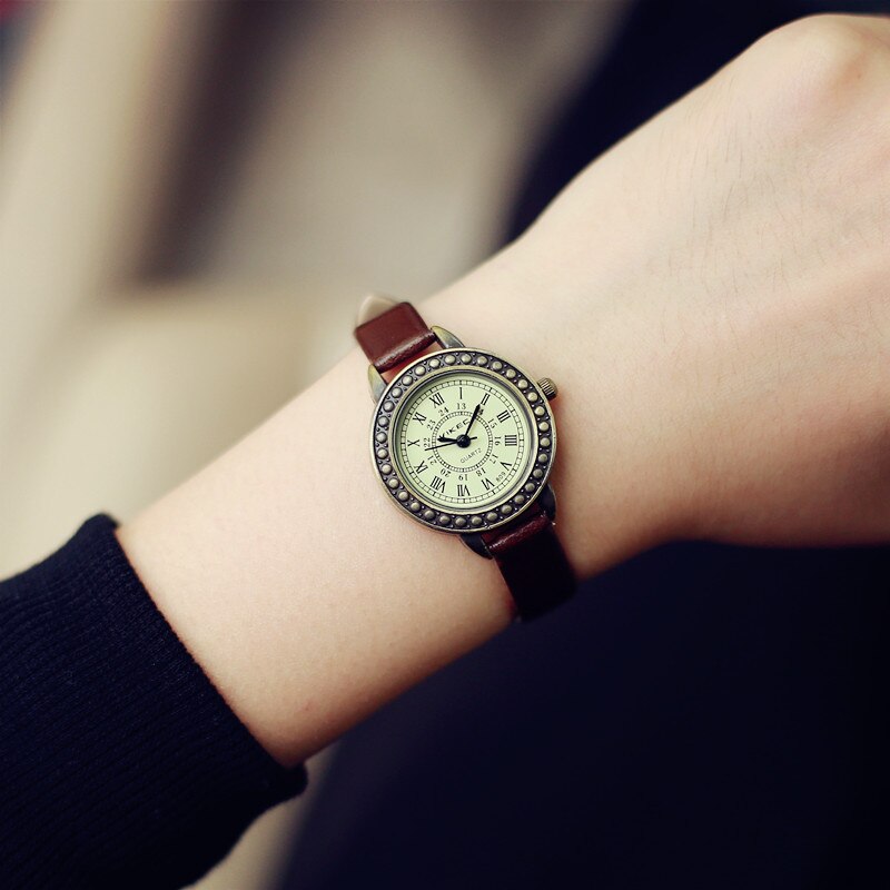 Dames Vintage Lederen Vrouwen Armband Horloges Bruin Retro Roma Quartz Vrouw Klok Mode Kleine Vrouwelijke Horloges