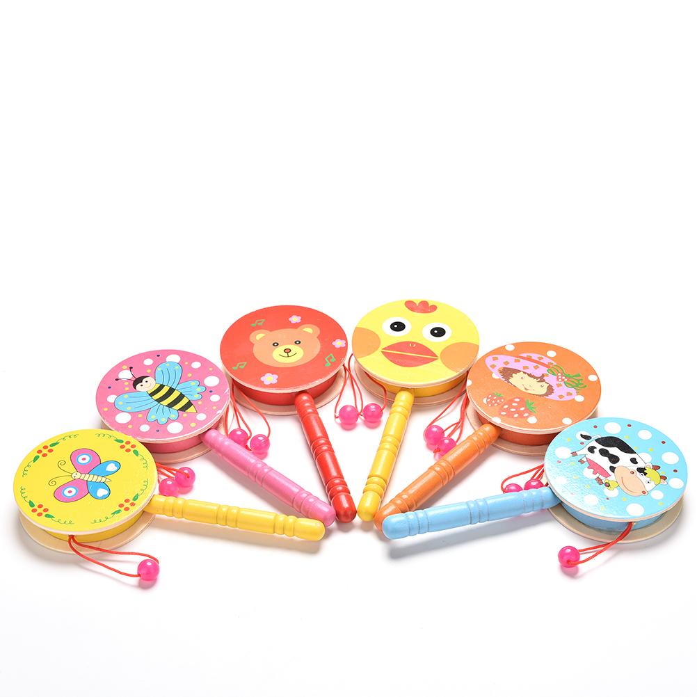 Sonajero tradicional chino para bebés y niños, juguetes giratorios de tambor, sonajero de tambores de madera, instrumento Musical, campana de mano de dibujos animados, 1 Uds.