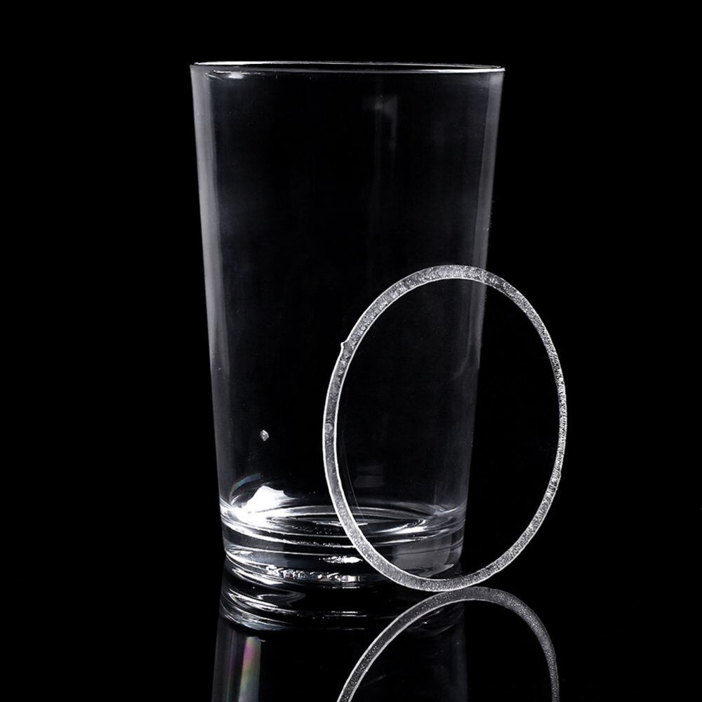 Einfach zu tun 1pc Kunststoff Magie Wasser Tasse Hängen Wasser in sterben Klare Tasse Zaubertrick Stütze Werkzeug Magie requisiten Stree Bühne Leistung