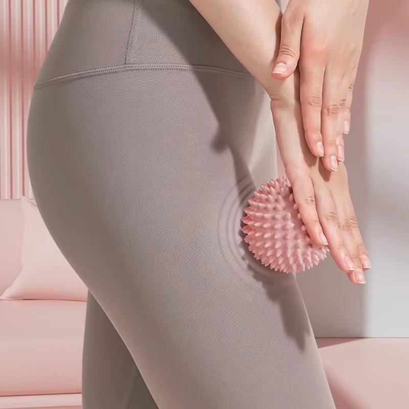 Massage ball myofascial release ball massage device spiky roller for deep tissue trigger point muscle regeneration myofascial pain relief