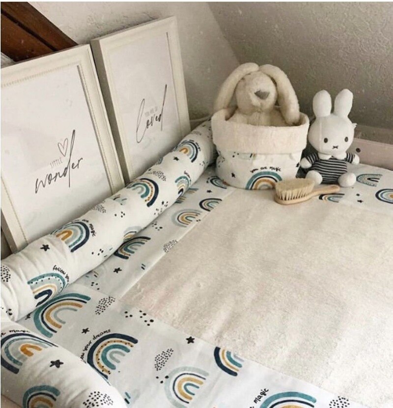 Regenboog Printing Crib Bed Bumpers Veiligheid Anti-Collision Ademend Rails Sussen Lange Striping Gooi Barrière Meisjes Decor Kamer