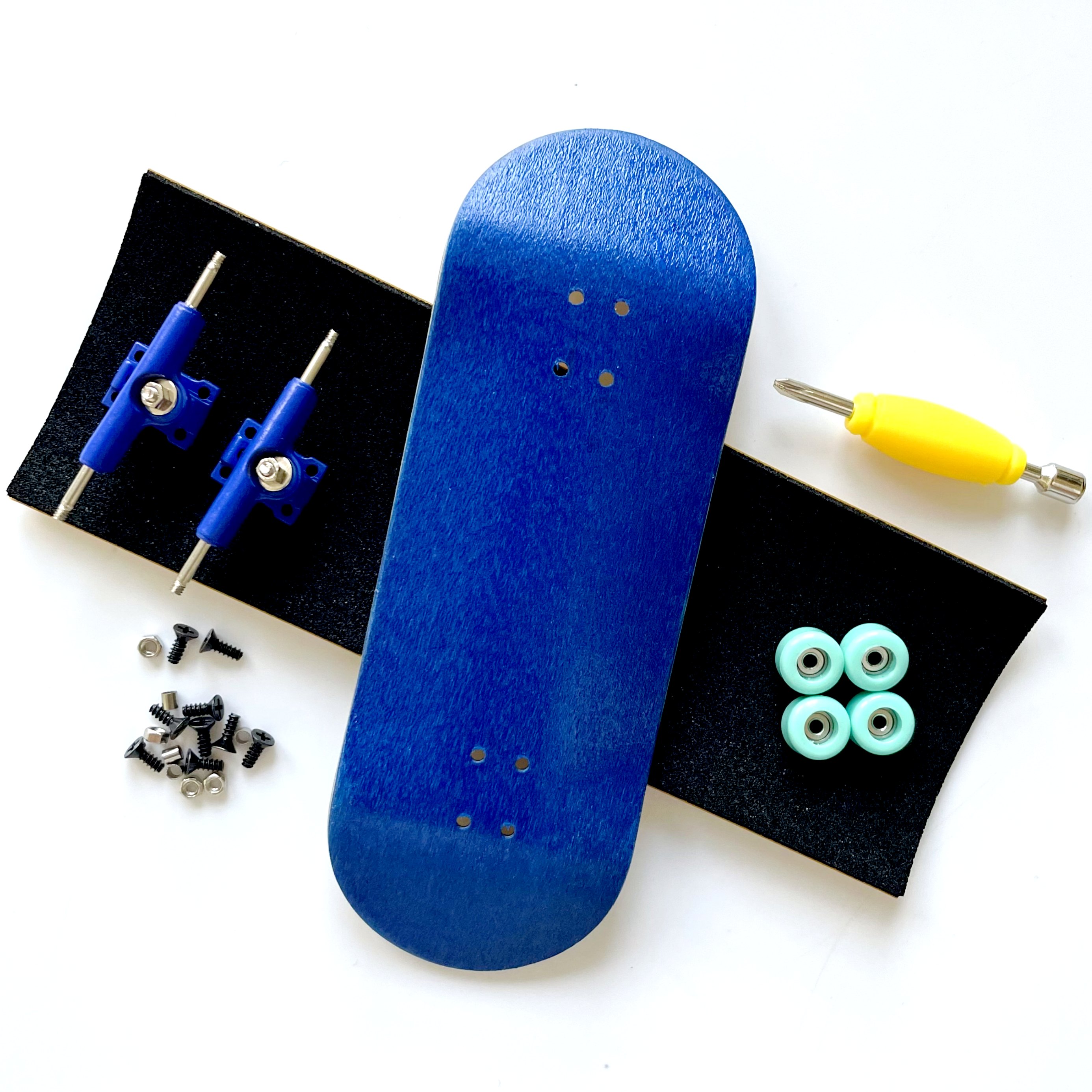 34mm Fingerboard Set with Double Axle Trucks Bearing Wheels: Silver