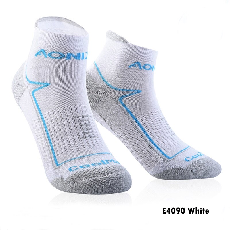 AONIJIE Männer Sport Socken 1 Paar Schnell Trocknend Atmungsaktive Lauf Radfahren Ausbildung Kissen Viertel Kompression Socken: E4090 White / L