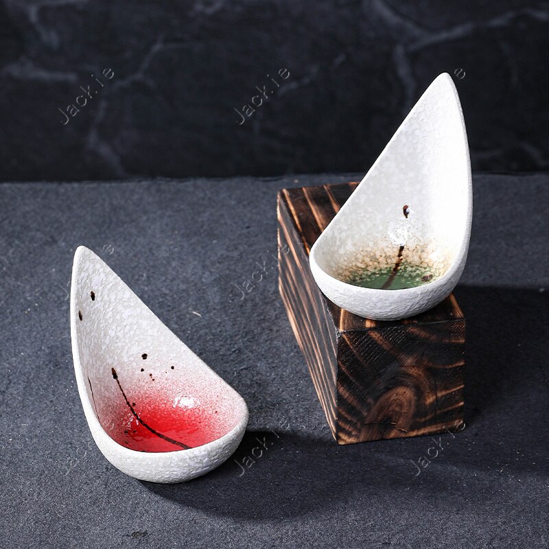 Kreatywny półksiężyc półmisek ornament japońnarty styl restauracja zimne dania naczynie na sos sojowy domowa ceramika zastawa stołowa zdobione