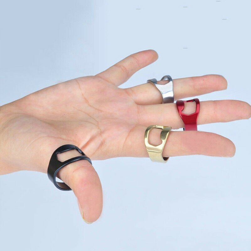 Creatieve Draagbare Ring Flesopener Fun Novelty Drinken Bier Vinger Gadget Kousvuller