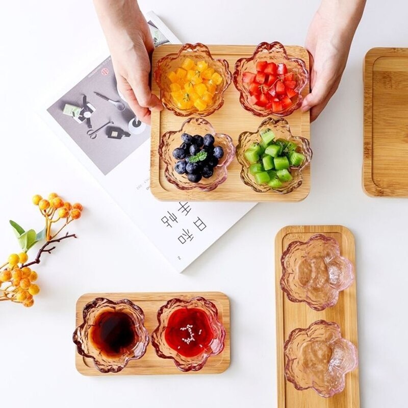 Sakura Shape Sauce Dish Glass Seasoning Dish Sauce Vinegar Salt Chili Oil Small Dish Household Pot Seasoning Bowl Tableware