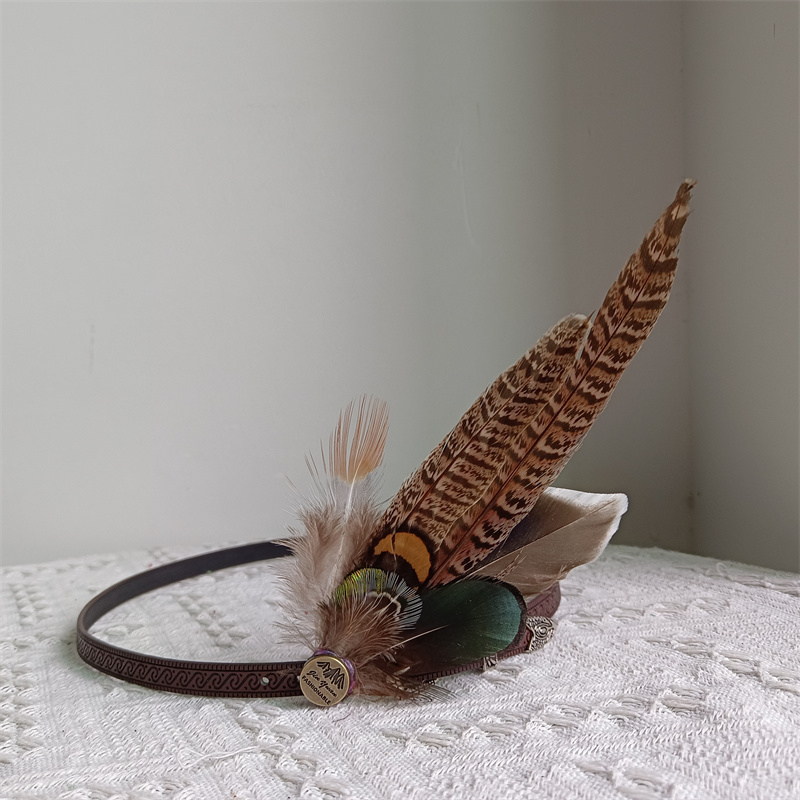 Hat accessories Feather knitted style various hat accessories jazz cowboy hat fedora hat straw hat for men and women: Ivory