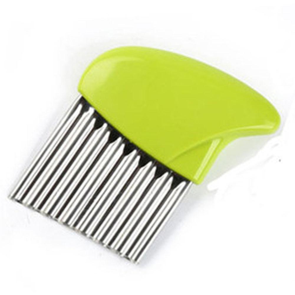 Stainless steel wave cut potato knife kitchen tool wave knife shredder: Green  