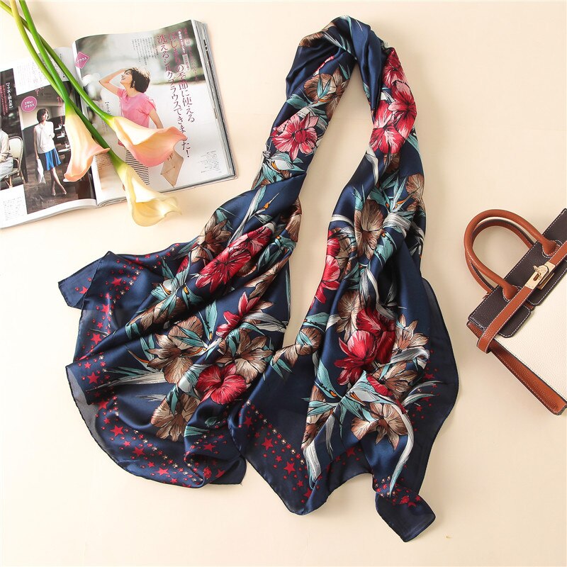 Stil kvinnor strand vacker blomma fin sjal siden dam höst och vinter populärt tryck scarves hijab