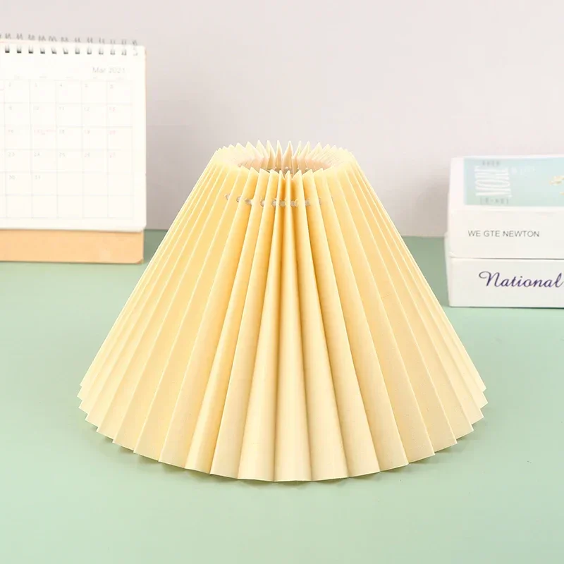 Plissert lampeskjerm lysdeksel japansk stil stoff bordlampe takdekor lampeskjermer belysningstilbehør: Beige