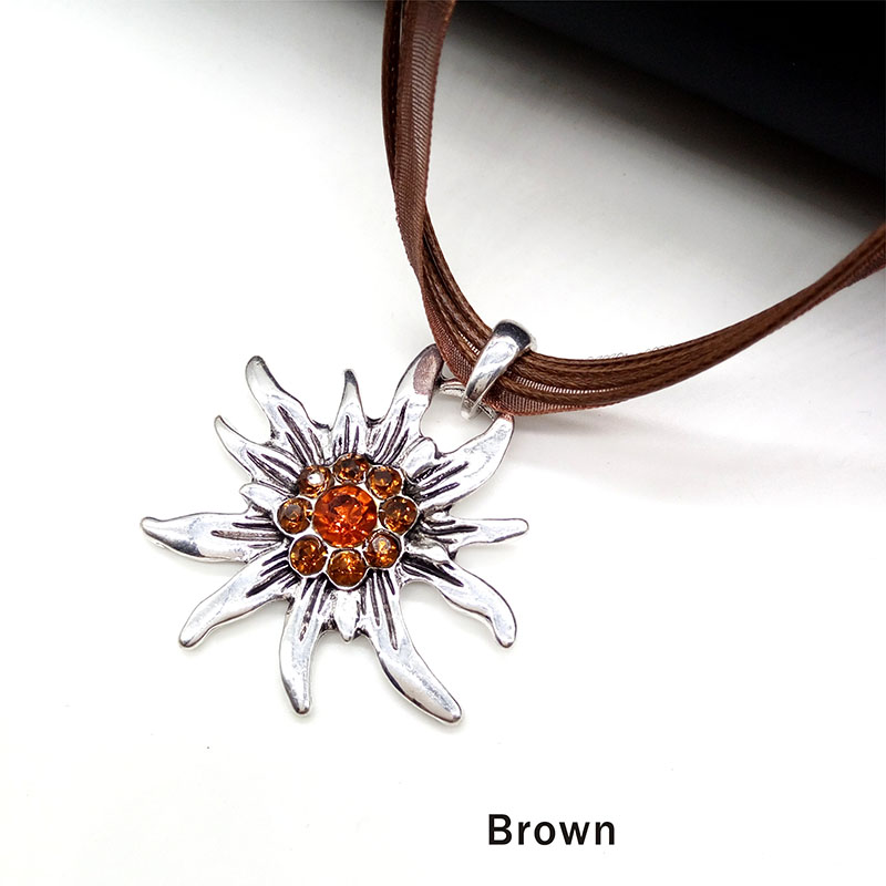 Collar con colgante Edelweiss de flor Vintage austriaco para mujer, disfraz tradicional de Dirndl de Oktoberfest, joyería alemana al por mayor: brown