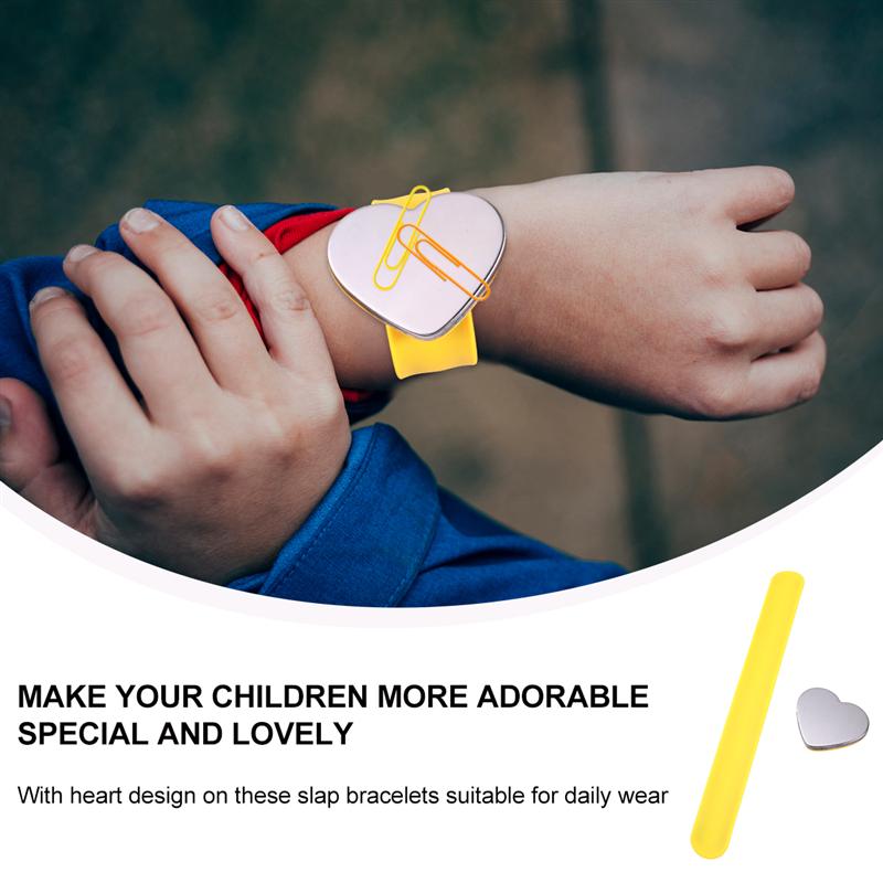 1pc Durable Magnetic Slap Bracelet Heart Shape Silicone Hand Band Wrist Strap Hand Decor for Kids
