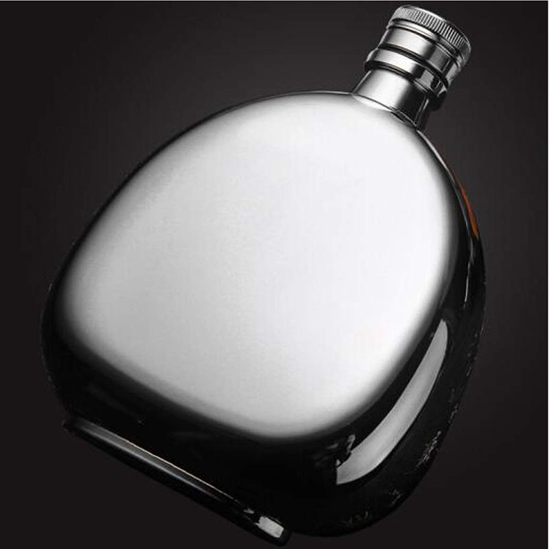 Hip Flask set for Alcohol 17oz Stainless Steel Whisky Bottle 2 Cups 1Funnel Groomsmen Whiskey Large Alkohol Wine Flask