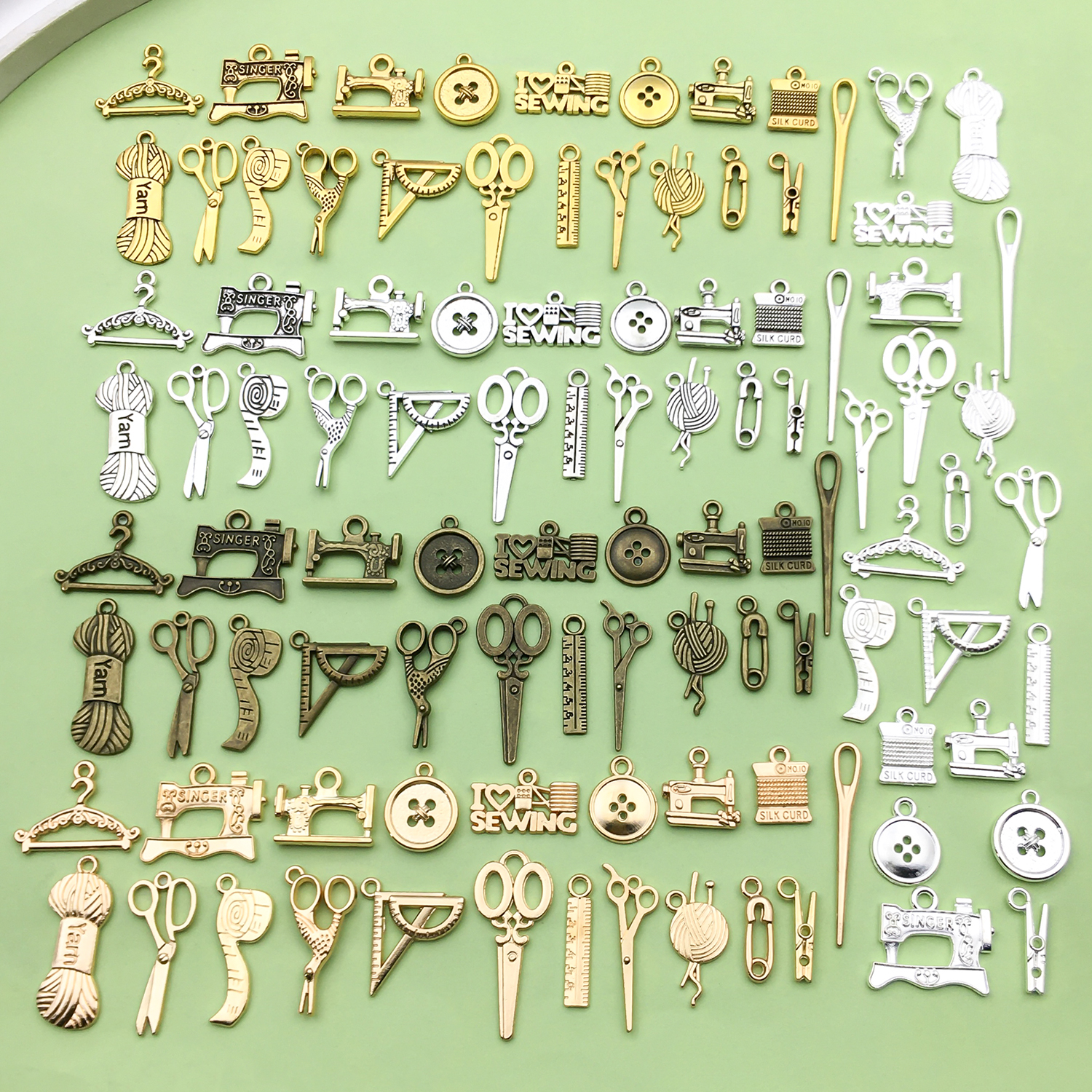 20/100 pièces outils de couture Vintage breloques ciseaux en alliage, boutons, Machine à coudre, pendentif de canette pour accessoires de fabrication de bijoux à bricoler soi-même: MARRON