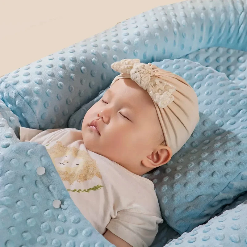 Cuscini per bambini 0-12 mesi Culla per neonato Cuscini per pendenza portatili Cuscino per dormire per neonato Letto per alimentazione del latte antisputo