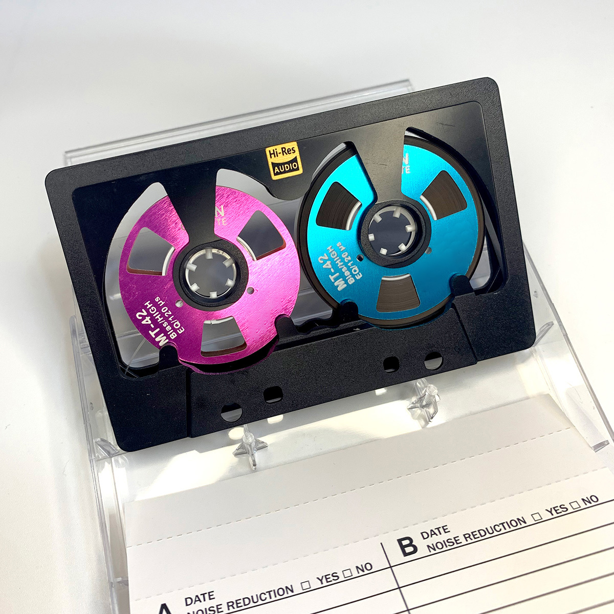 Retro Blank Audio Tape Type Handmade Audio Cassette Reel to Reel Cassette 50 Min Double-Sided Metal Reel for Walkman Recording: Red