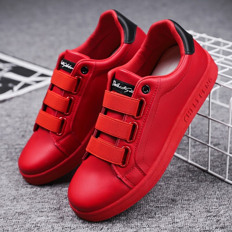 Men Sneakers Soft Leather sports Shoes Flat Brand Sneakers Men's red White Shoes Black Z14-31