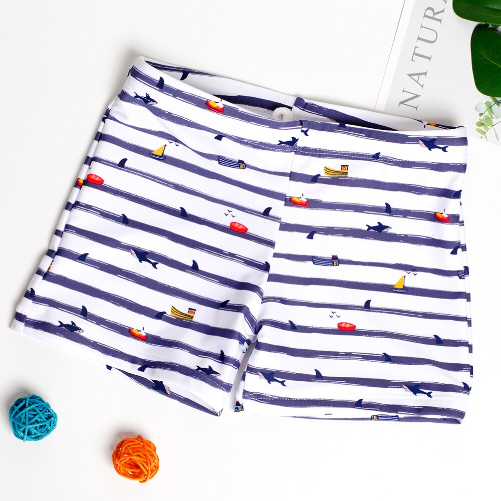Badebukser til drenge sommer strand shorts trykt tegneserie stribe / haj / mk badebukser børn drenge badedragt: Stribe / 8-(5-6 år)