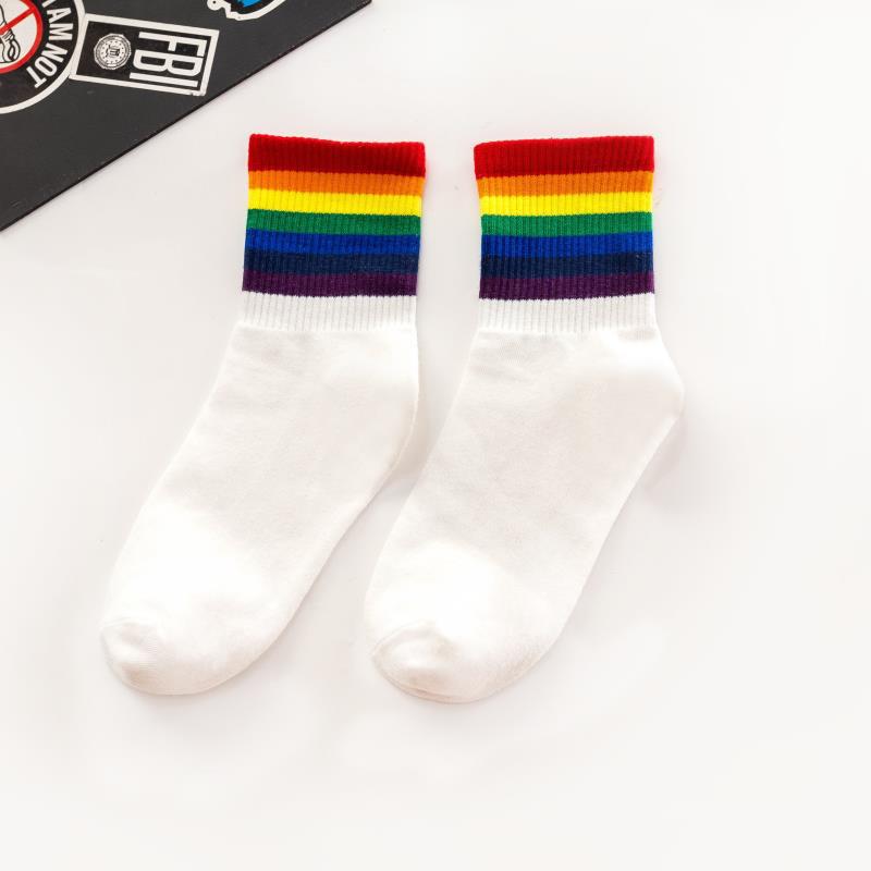 Autumn and Winter Cotton Socks Colorful Stripes for Ladies Female Leisure Comfortable Rainbow Socks Women