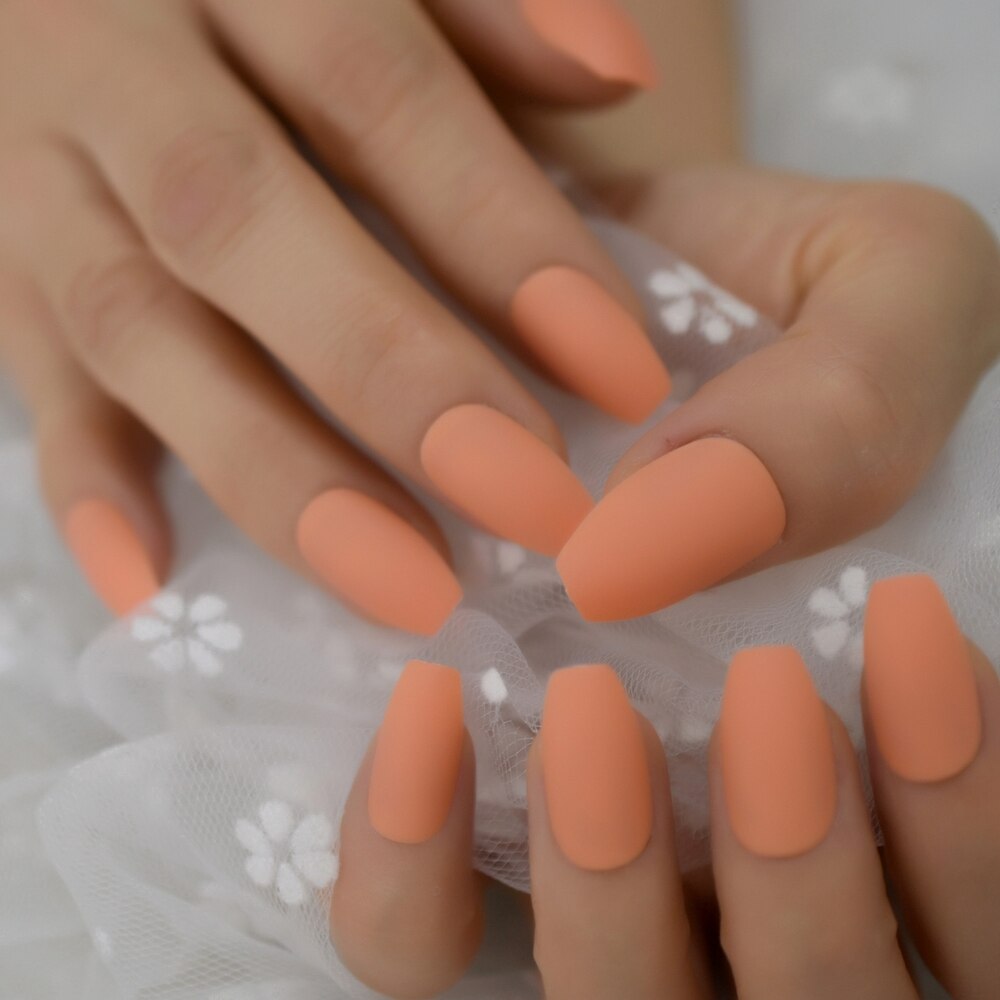 Faux ongles en forme de pâquerettes, à pression mixte, couverture complète, en amande moyenne, joli, mignon, acrylique, motifs originaux, fournitures, 28 pièces: L5529