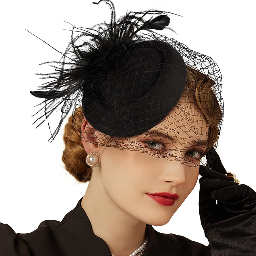 Womens Vilt Tovenaar Hoed Visnet Sluier Kleine Pluche Golf Punt Decor Haarspeldjes Bruiloft Bruids Cocktail Hoofddeksels Tovenaar: Roze