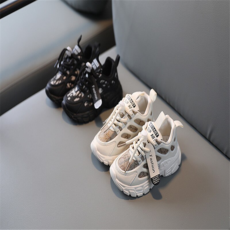 freundlicher Schuhe Neue Kleinkind Jungen Mädchen Sport Schnürsenkel Atmungsaktive draussen Tennis freundlicher Turnschuhe
