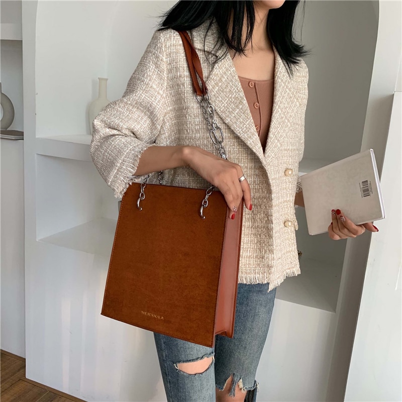 Vintage femme grand sac fourre-tout nouvelle en cuir mat femmes sac à main de créateur grande capacité chaîne sacs à bandoulière