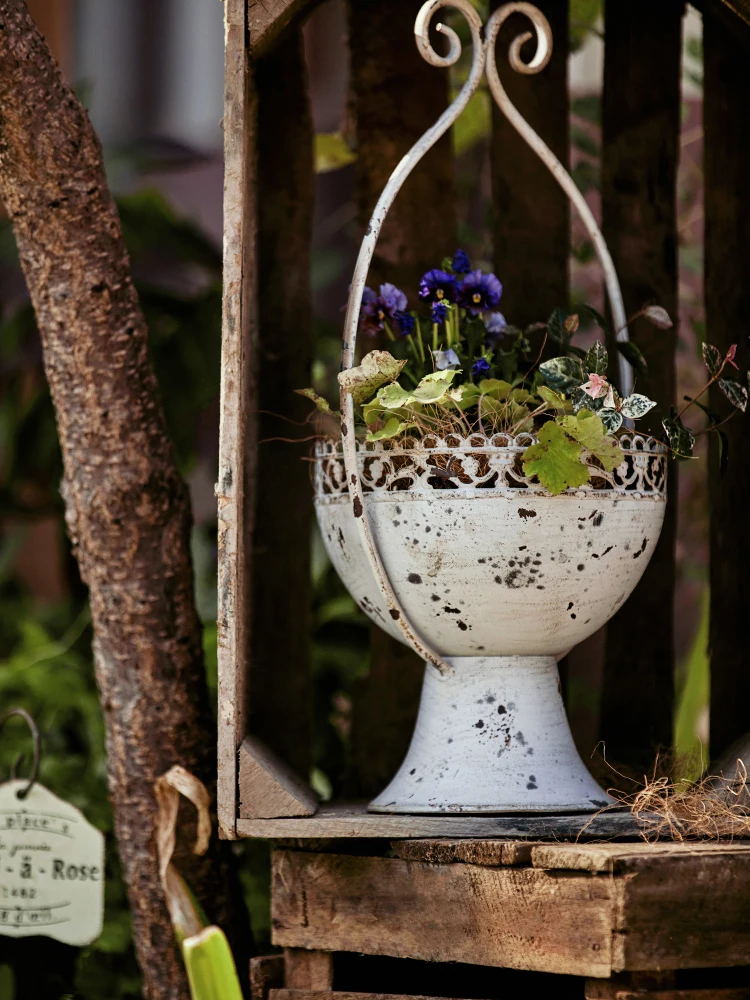 Metal jernarbejde retro vintage urtepotte have balkon gårdsplads plante vase boligindretning hvid urtepotte dekorere ornamenter