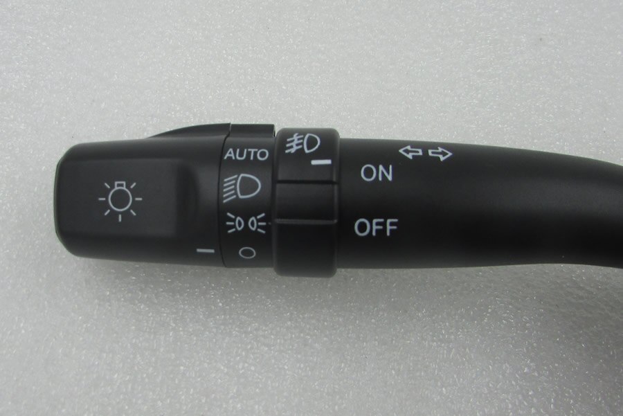 For BYD L3 F3 G3 Headlight Switch with Fog Light Button R Turn Signal Switch Distance Light Switch Combination