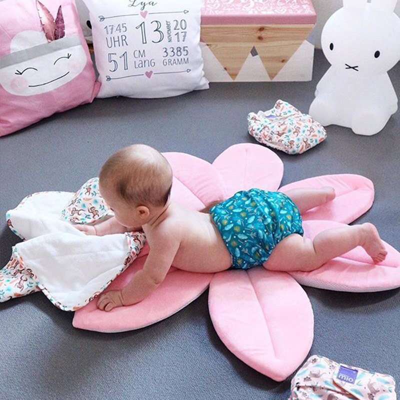 Alfombrilla de baño de flor para bebé de 70cm para baño de recién nacido, cojín de ducha plegable de cuatro pétalos de flores, alfombrilla de asiento de pétalo de seguridad para bebé