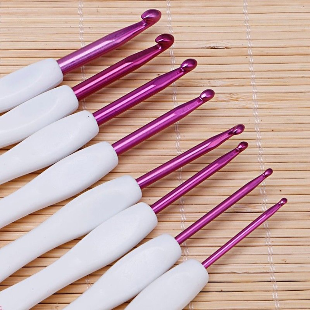 8pcs Crochet Hook 2.5/3.0/3.5/4.0/4.5/5.0/5.5/6.0mm Aluminium + Plastic Crochet Hooks Needles Knit Weave Craft Yarn Sewing Tools