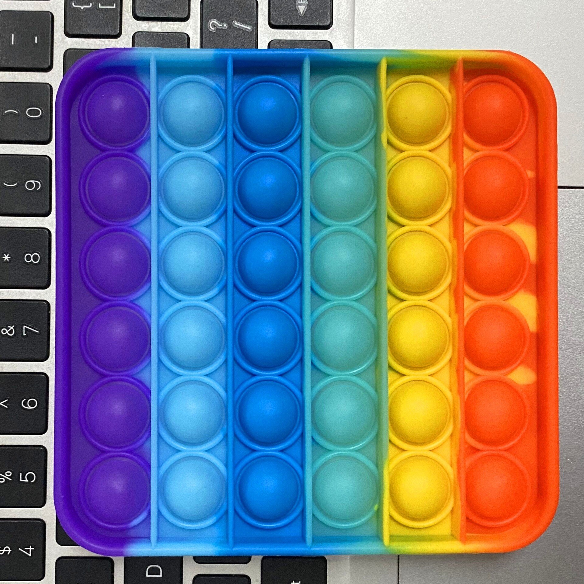 Push Pop Bubble Sensory Toy Autism Needs Squishy Stress Reliever Toys Adult Child Funny Anti-stress Pop It Fidget Reliver Stress: 1Rainbow square
