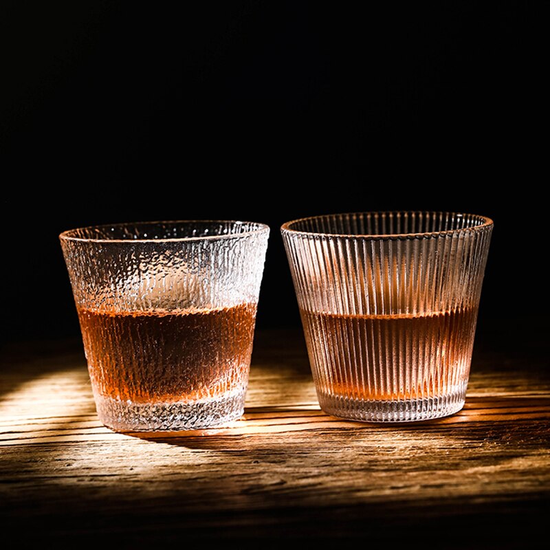Tirador de Brandy de cristal de nieve estilo jpanés hecho a mano, martillo de tiro de whisky, rayas verticales, vaso de vino, cuenco de Sake, 2 piezas