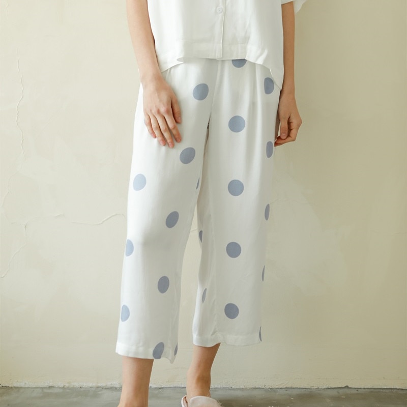 Summer Casual 100% Viscose Women&#39;s White Short Sleeve Pajama Sets Blue Dot Ankle-Length Pants Loose Comfortable Sleepwear Suits