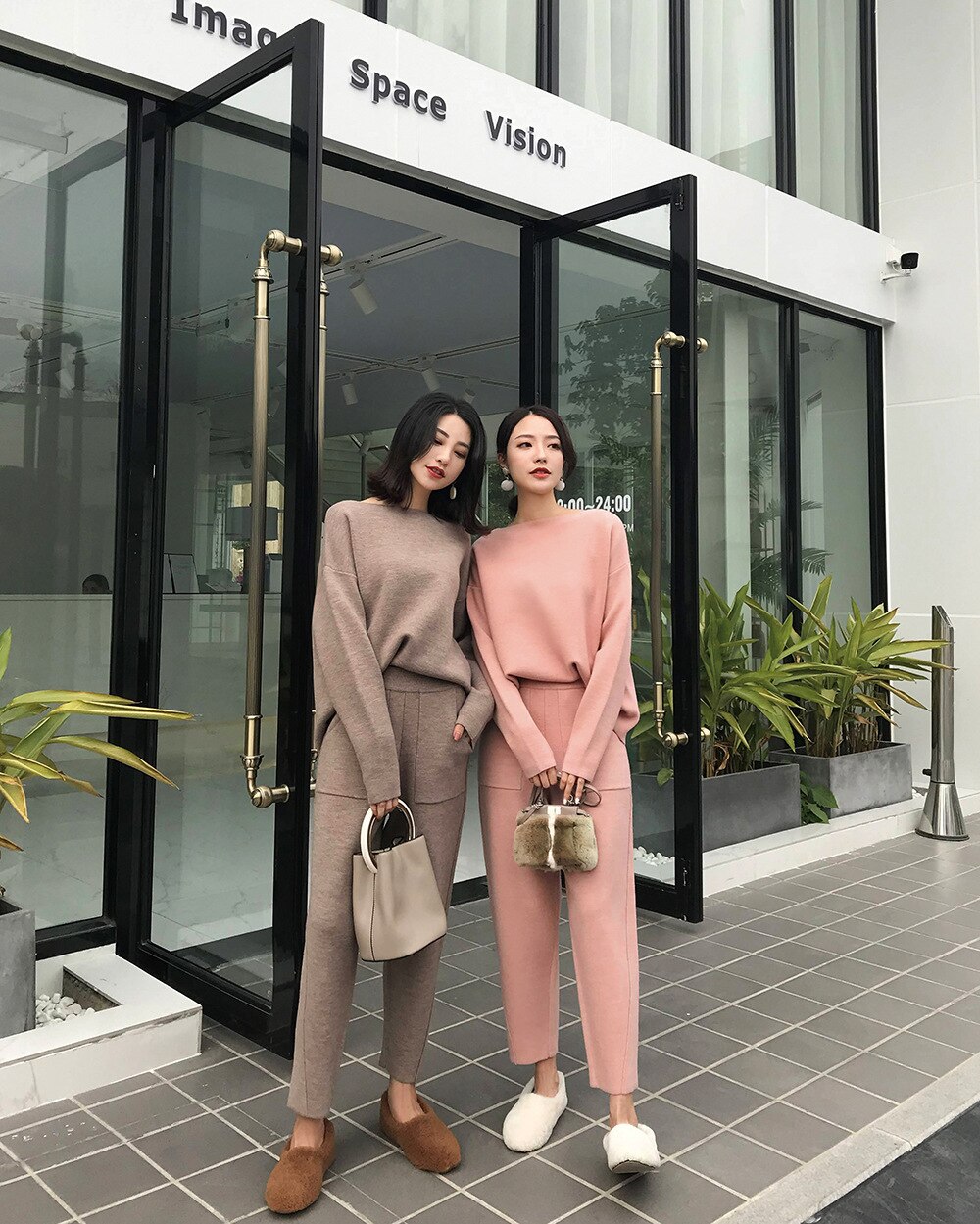 Women's Winter Warm Cool Sport Suit Loose Wide Leg Pants Sweater Two Piece Suit Solid Long Sleeve Sportwear