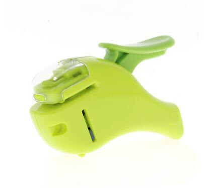 Mini Stapler Safe Staple Free Stapler Office Paper binding Stapleless Stapler Without Staple: green