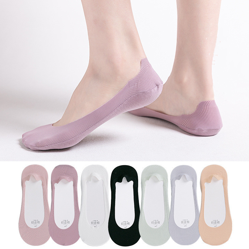 4 Pairs Ice Silk Boat Socks Women&#39;s Invisible Socks Summer Thin Silicone Non-slip Socks with Cotton Bottom